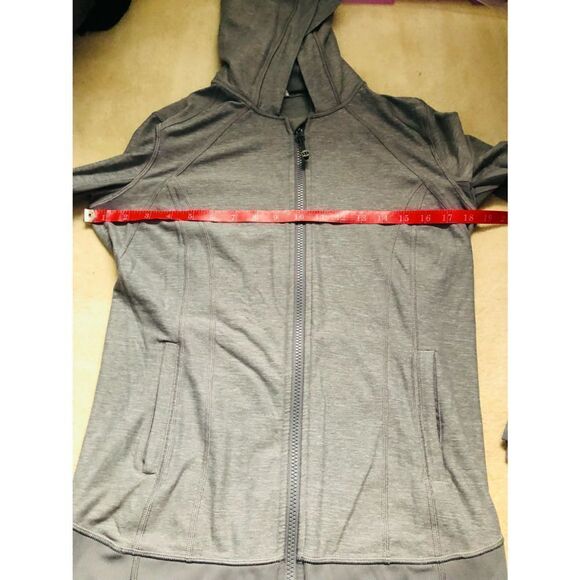 Lululemon Stride Hoodie Grey 8 - Picture 16 of 16